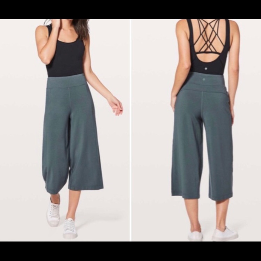 Lululemon Blissed Out Culottes - Size 4
